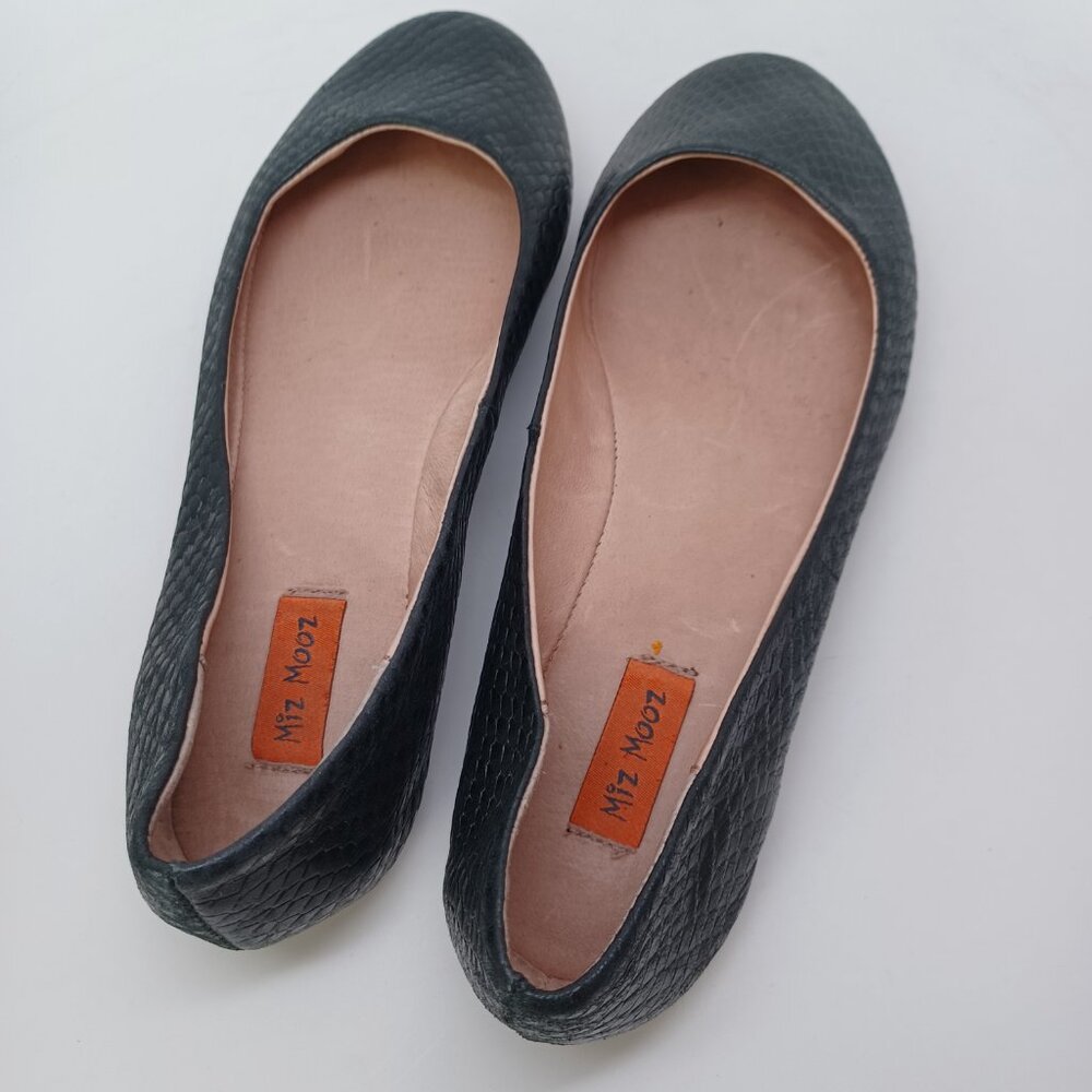 Miz Mooz Shoes Black Leather Ballet Flats Phaedra Reptile Snake Embossed Size 7 - Picture 9 of 15